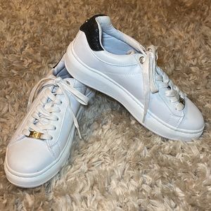 G by Guess white sneakers, Size 7.5